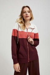 Bluza z kapturem kasztanowa. Brązowe bluzy MOODO, m, bez wzorów, z bawełny, z kapturem. W wyprzedaży za 67.49 zł.