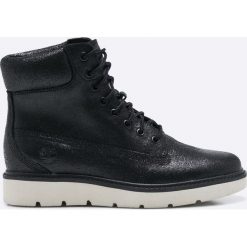 Timberland - Botki Kenniston. Czarne botki Timberland, bez wzorów, z materiału, z okrągłym noskiem, bez obcasa, na obcasie, bez zapięcia. W wyprzedaży za 399.90 zł.