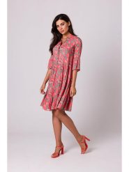 Be Wear Sukienka w kolorze różowym rozmiar: S. Różowe sukienki Be Wear, s, bez wzorów, bez kołnierzyka, bez ramiączek, mini, rozkloszowane. Za 189.29 zł.