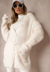 Beżowy Zapinany Kardigan z Kapturem i Kieszeniami Naustinas. Czerwone kardigany Renee, bez wzorów, z jeansu. Za 54.99 zł.