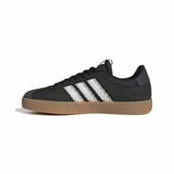 Buty ADIDAS VL COURT 3.0 Czarny. Czarne trekkingi Adidas, z syntetyku, trekkingowe. Za 301.55 zł.