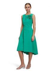 Vera Mont Sukienka w kolorze zielonym rozmiar: 38. Zielone sukienki Vera Mont, z aplikacjami, bez kołnierzyka, bez ramiączek, midi. Za 295.99 zł.