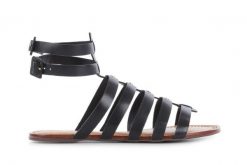 Sandały Bayla-Cr 120703 Vegetal Black, Czarny, Skóra naturalna - 36. Czarne sandały Bayla, bez wzorów, z materiału, bez obcasa, bez zapięcia. W wyprzedaży za 44.10 zł.