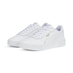 Buty do chodzenia damskie Puma CARINA 2.0. Białe obuwie sportowe Puma, z gumy, bez zapięcia, trekkingowe. W wyprzedaży za 219.00 zł.