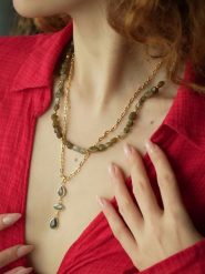 Pierres delicates Pozłacany naszyjnik z labradorytami - dł. 50 cm rozmiar: onesize. Brązowe naszyjniki Pierres delicates, z labradorytem, pozłacane. Za 139.20 zł.