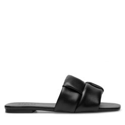 Klapki Badura. Czarne klapki Badura, bez wzorów, bez obcasa. Za 229.99 zł.