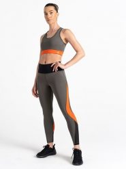 Dare 2b Legginsy sportowe "Move" w kolorze khaki rozmiar: 44. Brązowe legginsy Dare 2b, bez wzorów, z materiału, outdoorowe. Za 60.88 zł.