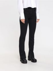 Jeansy flare mid waist - czarny. Czarne jeansy Sinsay, l, bez wzorów. Za 89.99 zł.