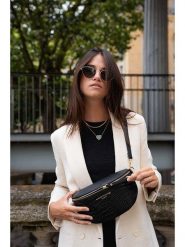 Maison héritage PARIS Skórzana saszetka "Kimi Croco" w kolorze czarnym - 28 x 15 x 5 cm rozmiar: onesize. Czarne torby na ramię Maison héritage PARIS, bez wzorów, z materiału, sportowe, przez ramię, bez dodatków. Za 173.99 zł.