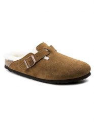 Birkenstock Skórzane klapki "Boston" w kolorze jasnobrązowym rozmiar: 39. Brązowe klapki Birkenstock, bez wzorów, z wełny, bez obcasa. Za 674.44 zł.
