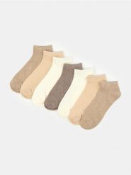 Skarpetki 7 pack - beżowy. Brązowe skarpety Sinsay, bez wzorów. Za 17.99 zł.