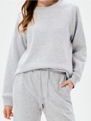 Bluza crewneck basic - szary. Szare bluzy Sinsay, l, bez wzorów, bez kaptura. Za 35.99 zł.