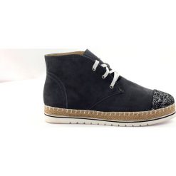 Szare Espadryle damskie szaro/srebrne Neścior. Szare espadryle Neścior, bez wzorów, ze skóry, bez obcasa, bez zapięcia. W wyprzedaży za 219.00 zł.
