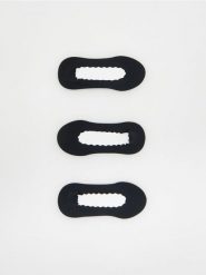 Skarpety 3 pack - czarny. Czarne skarpety Reserved, bez wzorów. W wyprzedaży za 29.99 zł.
