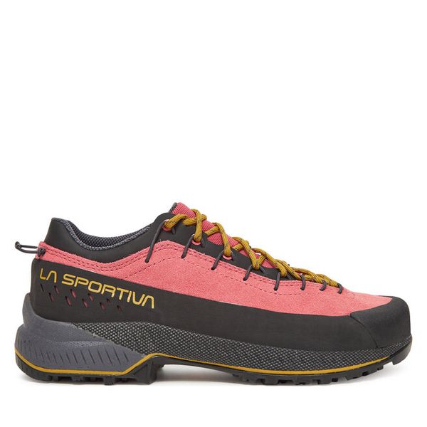 Trekkingi La Sportiva. Czerwone obuwie sportowe La Sportiva, bez zapięcia, trekkingowe. Za 899.99 zł.