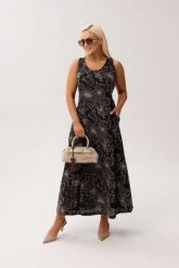 Elegancka sukienka Sevilla Black MAXI bez rękawów, z kieszeniami i kwiatowym printem PLUS SIZE WIOSNA LATO. Czarne sukienki Moda Size Plus Iwanek, na co dzień, na lato, plus size, z aplikacjami, z bawełny, eleganckie, bez kołnierzyka, plus size, bez ramiączek, maxi, oversize. Za 339.90 zł.