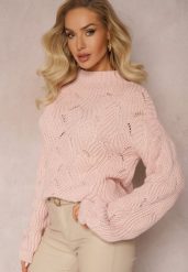 Różowy Sweter Oversize z Ozdobnym Splotem Boeda. Czerwone swetry Renee, w ażurowe wzory, ze splotem, bez ramiączek. Za 79.99 zł.