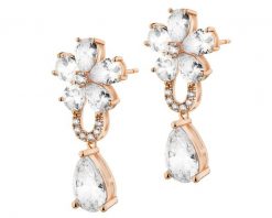 Kolczyki z mosiądzu pozłacane z cyrkoniami - kwiaty. Kolczyki Artelioni, z cyrkonią, pozłacane. Za 199.00 zł.