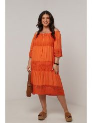 Curvy Lady Sukienka w kolorze pomarańczowym rozmiar: 48/50. Pomarańczowe sukienki Curvy Lady, na co dzień, bez wzorów, z koronki, klasyczne, bez kołnierzyka, bez ramiączek, midi, proste. Za 149.31 zł.