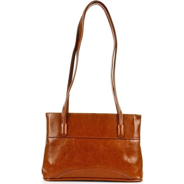 Torebka skórzana damska DAN-A T51 camel. Brązowe torebki klasyczne DAN-A, bez wzorów, ze skóry, bez dodatków. Za 269.99 zł.