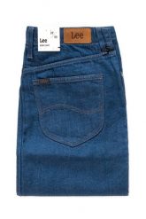 SPÓDNICA JEANSOWA LEE MOM SKIRT RINSE L38MRE36 112108265. Niebieskie spódnice Lee, l, bez wzorów, z jeansu, ołówkowe. Za 159.99 zł.
