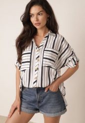 Niebieska Letnia Koszula Oversize z Bawełny w Paski z Nietoperzowymi Rękawami Sheilla. Niebieskie koszule Born2be, bez wzorów, z bawełny, eleganckie, bez kołnierzyka, bez ramiączek. Za 99.99 zł.