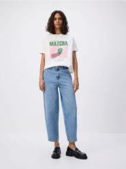 Jeansy balloon - niebieski. Niebieskie jeansy Reserved, bez wzorów. Za 139.99 zł.