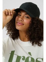 KAFFE curve Czapka "Shia" w kolorze czarnym rozmiar: onesize. Czarne czapki KAFFE curve, bez wzorów, z bawełny. Za 43.99 zł.