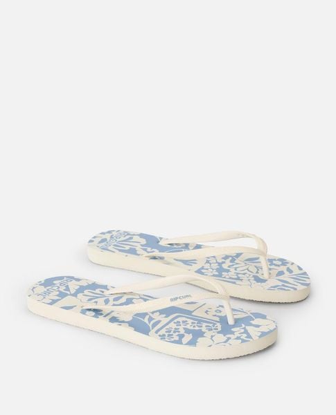 Japonki damskie Rip Curl Mixed Bloom Open Toe. Niebieskie klapki Rip Curl, bez wzorów, z otwartym noskiem, bez obcasa. Za 94.99 zł.