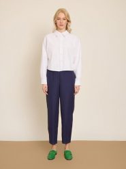 BGN Koszula w kolorze białym rozmiar: 36. Białe koszule BGN, bez wzorów, bez kołnierzyka, bez ramiączek. Za 86.99 zł.