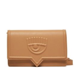 Torebka Chiara Ferragni. Czerwone listonoszki Chiara Ferragni, bez wzorów, bez dodatków. Za 389.99 zł.