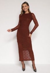 Brązowa Dopasowana Sukienka Koronkowa z Długim Rękawem Zenika. Brązowe sukienki Born2be, na imprezę, na jesień, l, bez wzorów, z futra, eleganckie, bez kołnierzyka, bez ramiączek, maxi, dopasowane. Za 139.99 zł.
