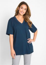 Długi i szeroki T-shirt z dekoltem w szpic (5 sztuk), krótki rękaw. Czerwone t-shirty bonprix, bez wzorów, bez kołnierzyka, bez ramiączek. Za 147.99 zł.
