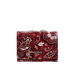 Mały czerwony portfel damski BajuBaj z kolorowej skóry naturalnej – styl i funkcjonalność PD2000s167. Czerwone portfele bez wzorów, ze skóry. Za 148.20 zł.