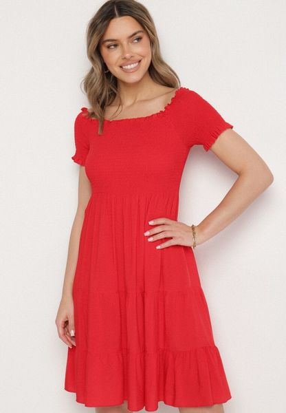 Czerwona Bawełniana Sukienka Typu Hiszpanka Tolowena. Czerwone sukienki Born2be, na lato, m, bez wzorów, z bawełny, eleganckie, bez kołnierzyka, bez ramiączek. Za 49.99 zł.