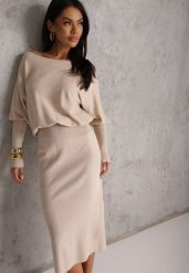 Beżowa Nietoperzowa Sukienka z Dzianiny z Wiskozą z Dekoltem w Łódkę Yuzoma. Brązowe sukienki Renee, m, bez wzorów, z dzianiny, bez kołnierzyka, bez ramiączek, maxi, oversize. Za 169.99 zł.