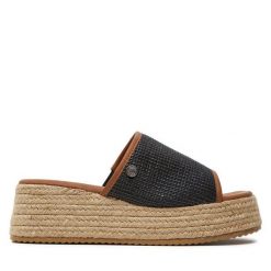 Espadryle Refresh. Czarne espadryle Refresh, bez wzorów, bez obcasa, bez zapięcia. Za 169.99 zł.