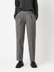 Toni Spodnie w kolorze szarym rozmiar: 38. Szare spodnie materiałowe Toni, na co dzień, bez wzorów, z materiału. Za 173.99 zł.