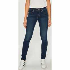 Levi's - Jeansy 711. Niebieskie jeansy Levi's®, s, bez wzorów. W wyprzedaży za 259.90 zł.