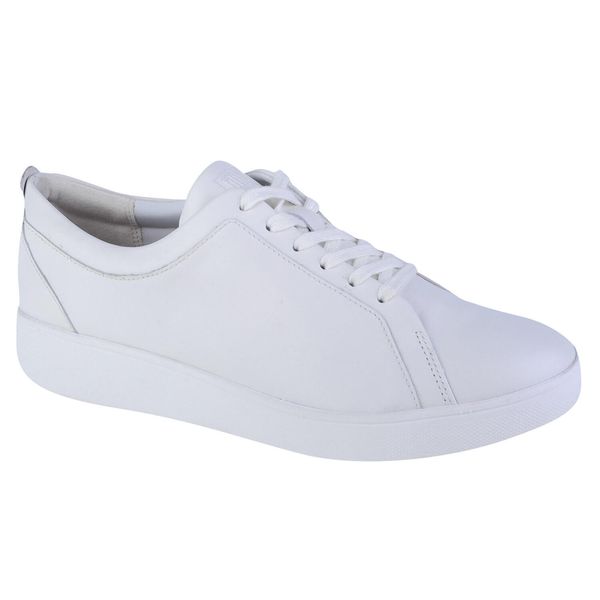 Buty sportowe Sneakersy damskie, FitFlop Rally Sneakers. Białe obuwie sportowe Flip Flop, bez zapięcia, trekkingowe. Za 568.00 zł.