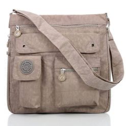Raportówka beżowa BAGSTREET SP-05-LB. Brązowe torebki klasyczne Bag Street, bez wzorów, z materiału, na ramię, duże, bez dodatków. Za 85.49 zł.