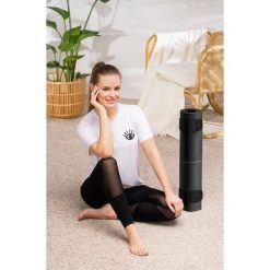 Koszulka do jogi damska Moonholi Awaken z krótkim rękawem. Białe bluzki MOONHOLI, s, bez wzorów, sportowe, bez kołnierzyka, bez ramiączek. Za 99.00 zł.