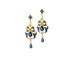 Kolczyki z żółtego złota z diamentami i szafirami - próba 585. Żółte kolczyki Apart, z diamentem, złote. Za 3,990.00 zł.