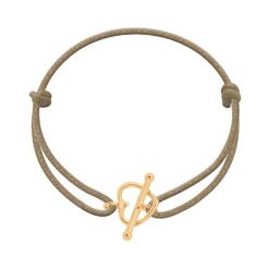 Bransoletka z pozłacanym zapięciem w kształcie serca na grubym sznurku w kolorze jasnego cappuccino. Bransoletki Lilou, pozłacane. Za 49.00 zł.
