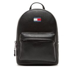 Plecak Tommy Jeans. Czarne plecaki Tommy Jeans, bez wzorów, z jeansu. Za 469.99 zł.