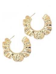 MOODE Kolczyki-półkreole "Oriane" rozmiar: onesize. Żółte kolczyki MOODE, ze stali. Za 43.99 zł.