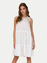 JDY Sukienka letnia Oda 15323448 Biały Regular Fit. Białe sukienki JDY, na lato, m, bez wzorów, z bawełny, bez kołnierzyka, bez ramiączek. Za 219.99 zł.