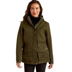 Kurtka parka damska izolowana Ariat Rhodium H2O. Zielone kurtki Ariat, bez wzorów, bez kaptura. W wyprzedaży za 1,329.00 zł.