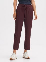 OPUS Spodnie w kolorze bordowym rozmiar: 34. Czerwone spodnie materiałowe Opus, na co dzień, bez wzorów, z materiału. Za 143.99 zł.