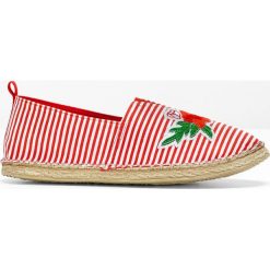 Espadryle bonprix czerwono-biały w paski. Baleriny bonprix. Za 49.99 zł.